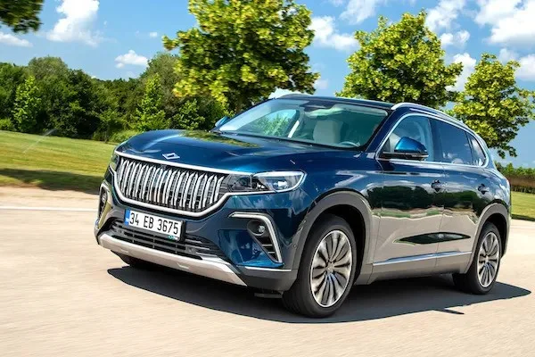 (Cars) - Experience The Road Like Never Before - 九游会